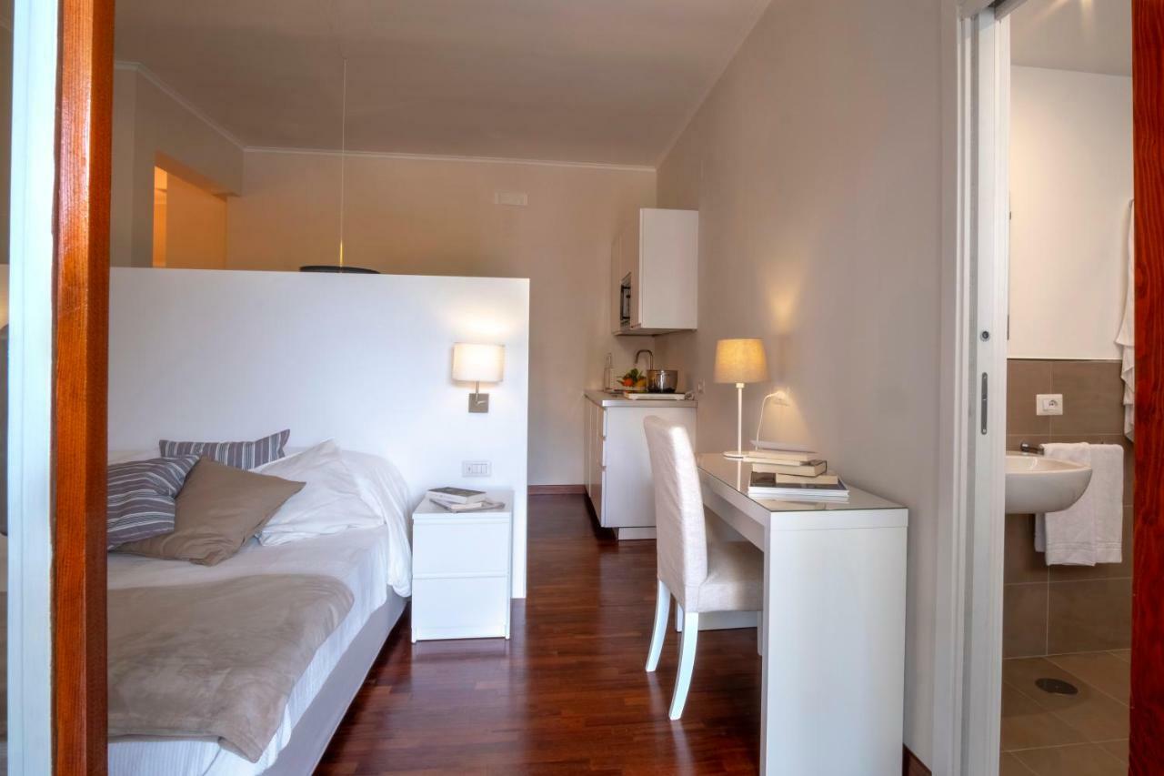 Mamima Studio Apartment Соренто Екстериор снимка